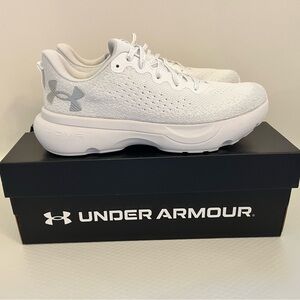 UA Infinite W Running Shoes HOVR
